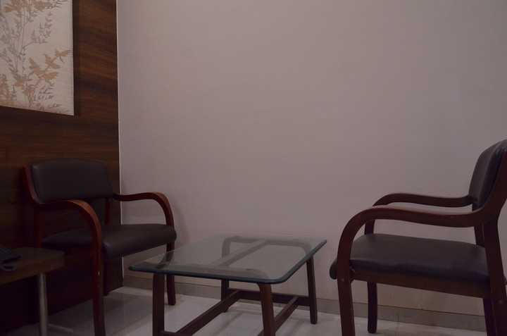 gallery image 0