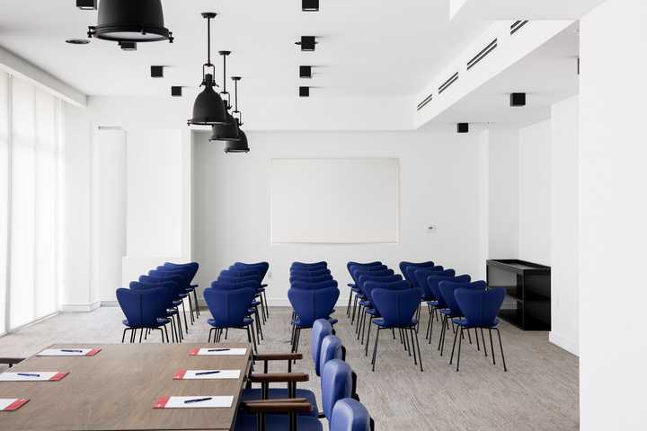 gallery image 7