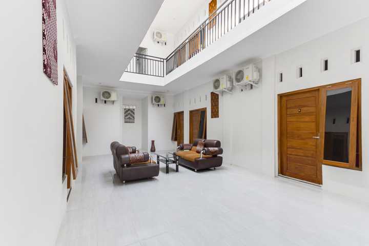 gallery image 0