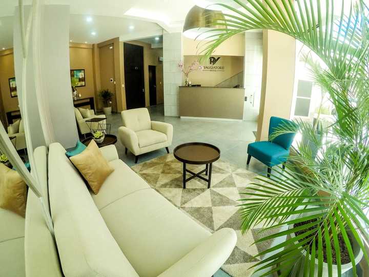 gallery image 0