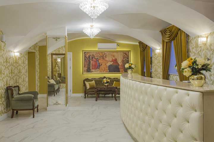 gallery image 0