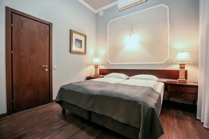 gallery image 11