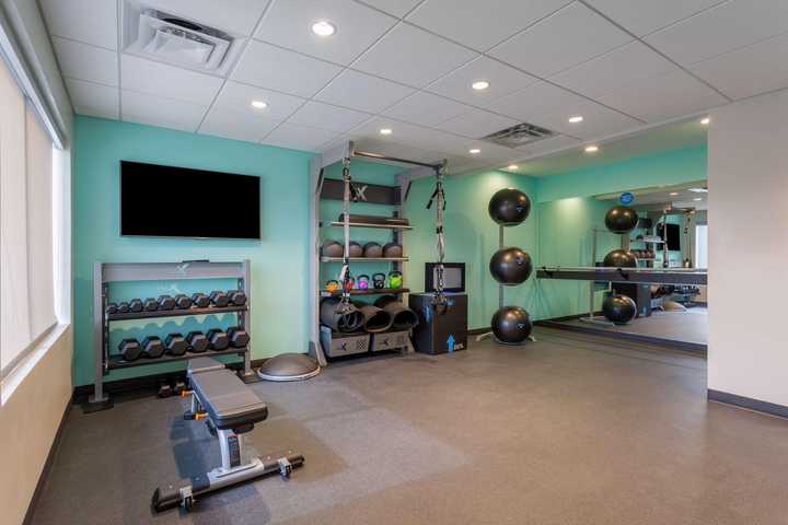 gallery image 7