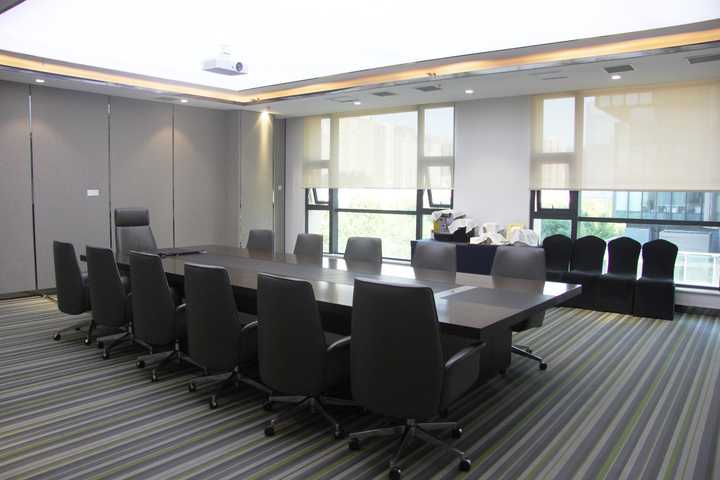 gallery image 18