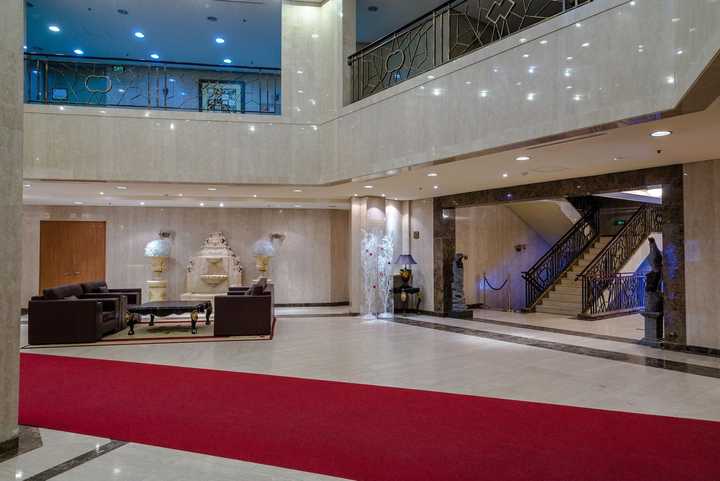 gallery image 7