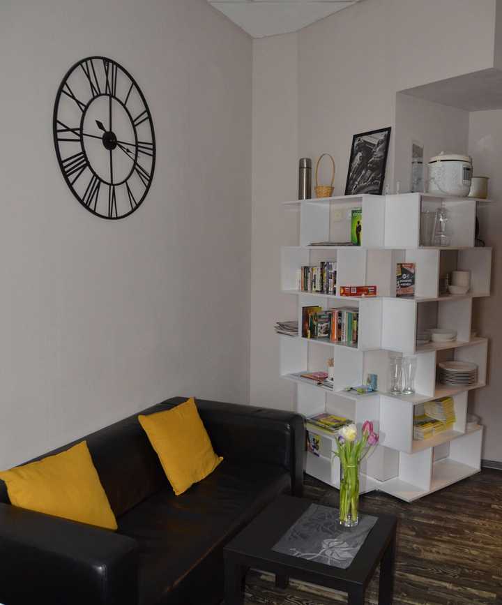 gallery image 0