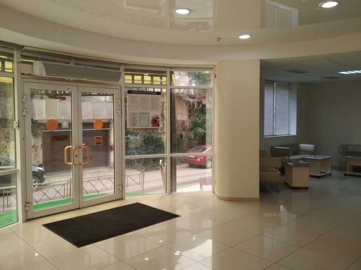 gallery image 0