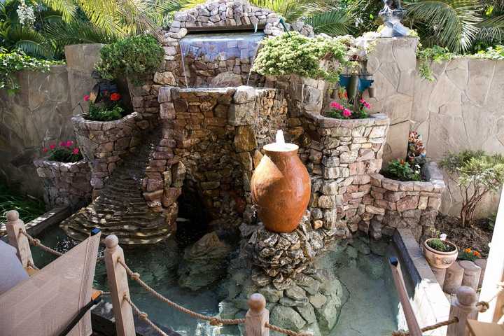 gallery image 12