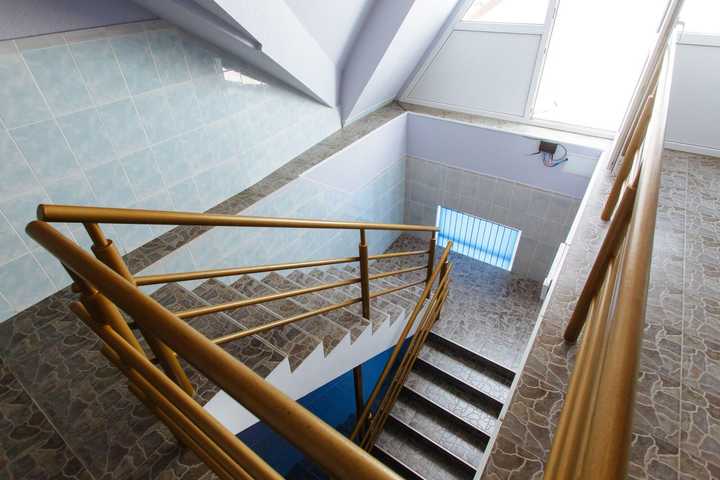gallery image 15