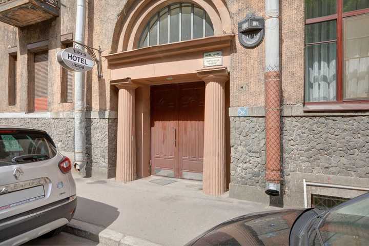 gallery image 0