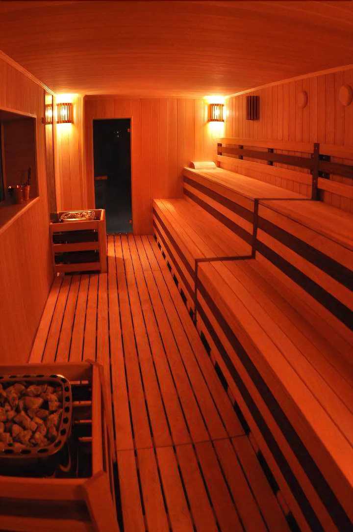 gallery image 7