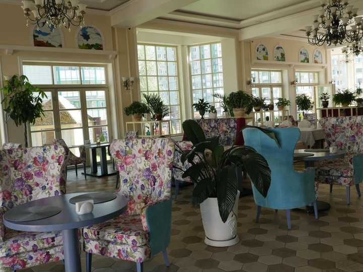 gallery image 10