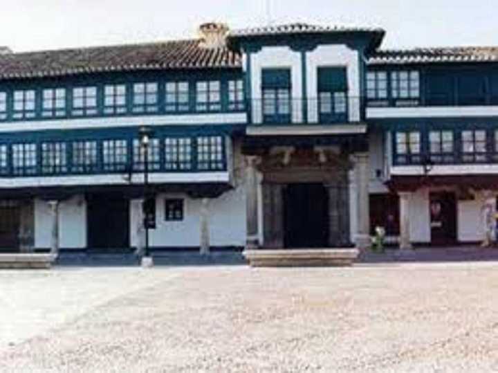 gallery image 11