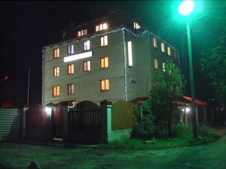 gallery image 4