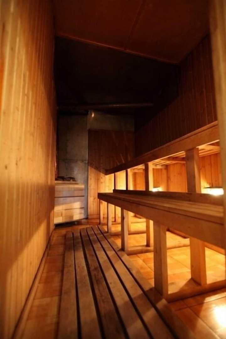 gallery image 8