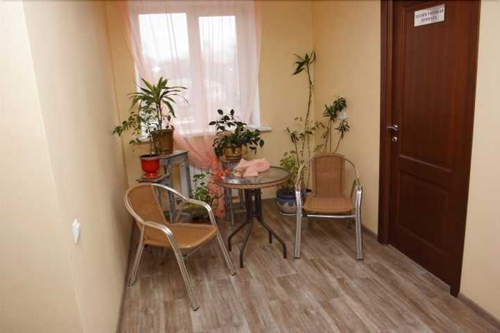 gallery image 0