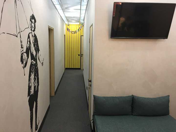 gallery image 9