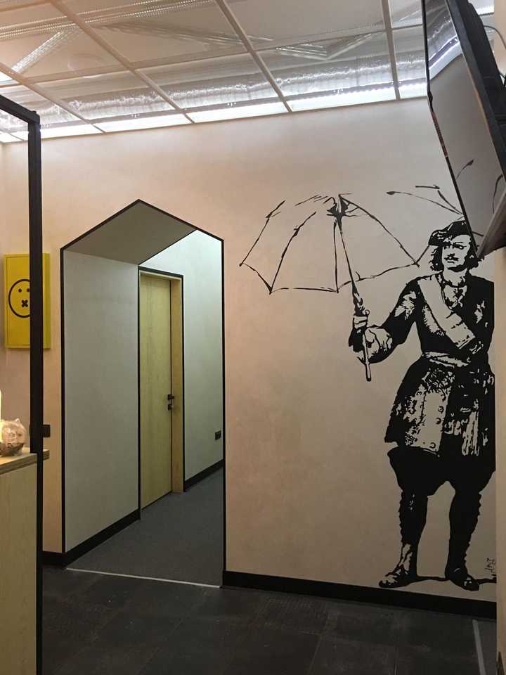 gallery image 17