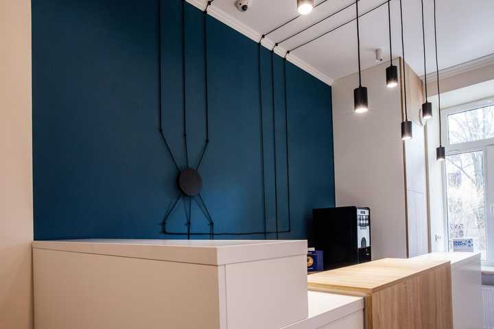 gallery image 0