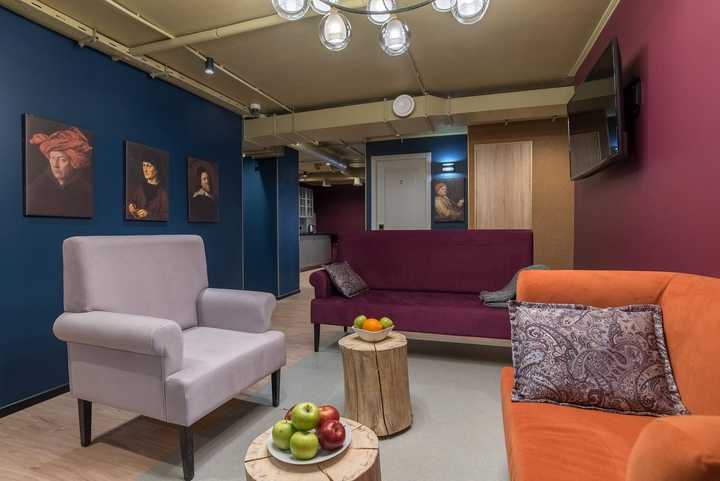 gallery image 0