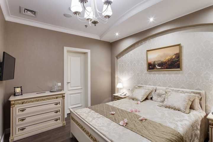 gallery image 0