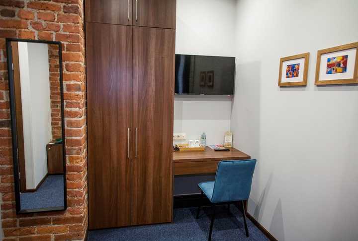 gallery image 6