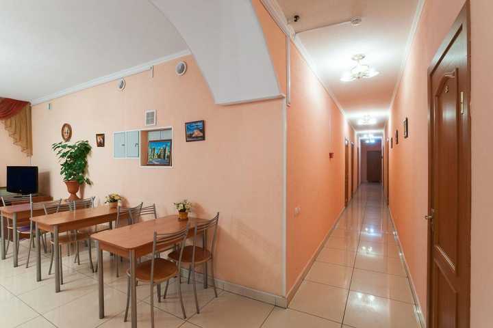 gallery image 0