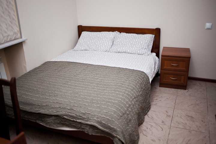 gallery image 0