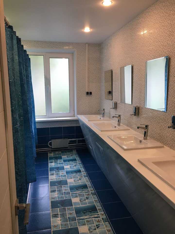 gallery image 0