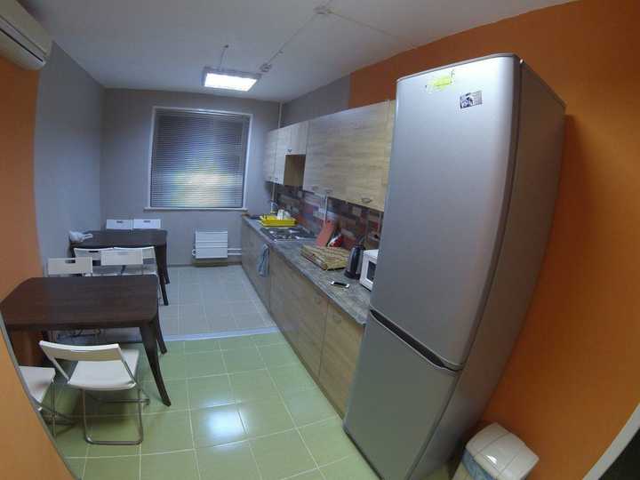 gallery image 0