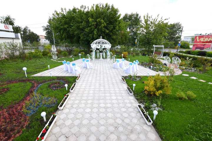gallery image 8