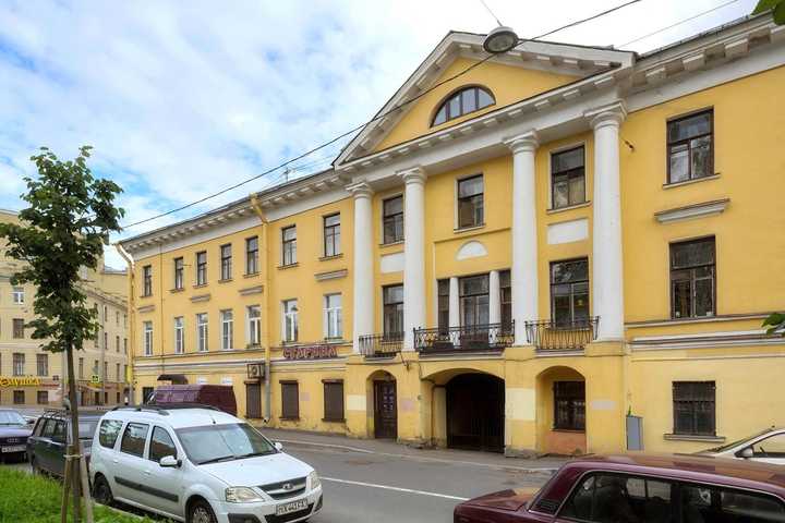 gallery image 4