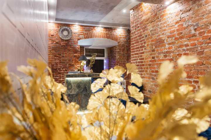 gallery image 0