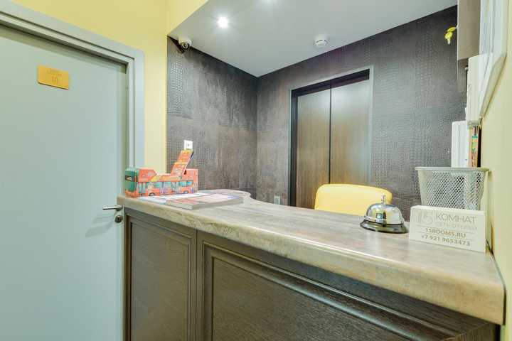 gallery image 0