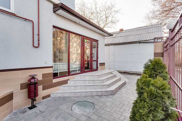 gallery image 0