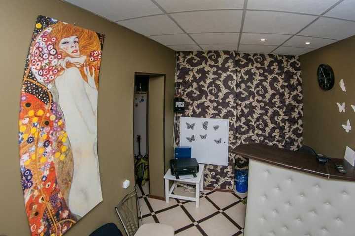 gallery image 0
