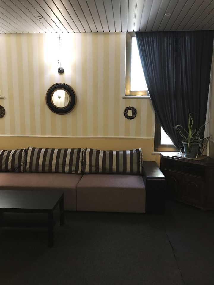 gallery image 18