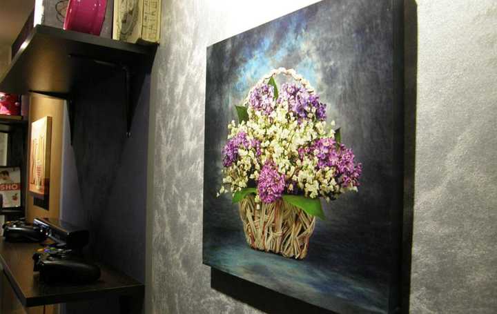 gallery image 0
