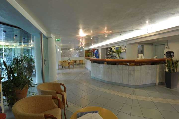gallery image 4