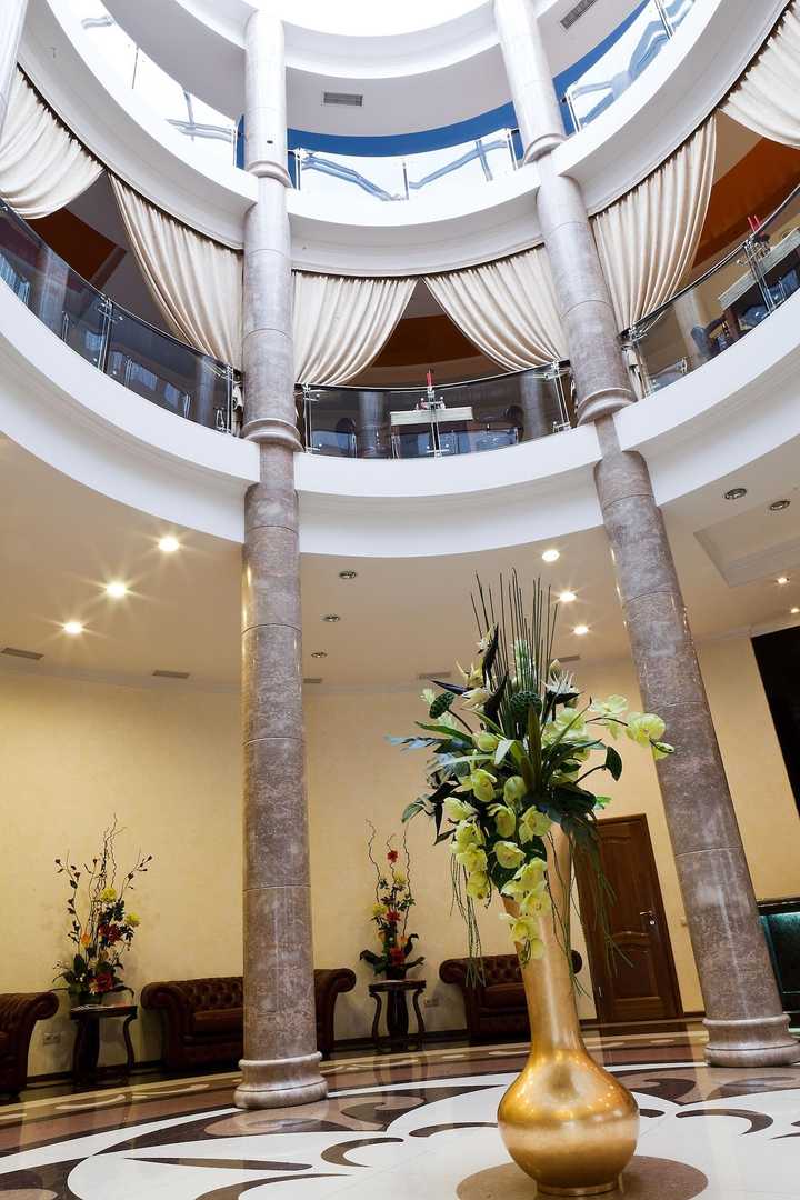 gallery image 0
