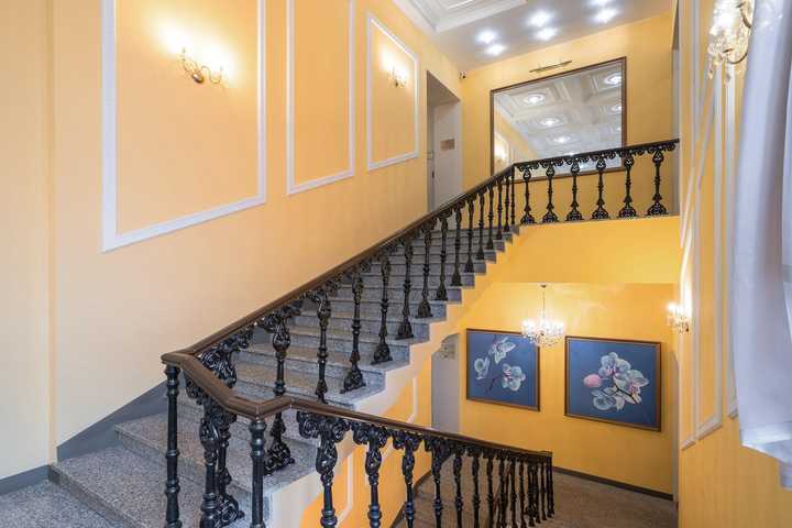 gallery image 13