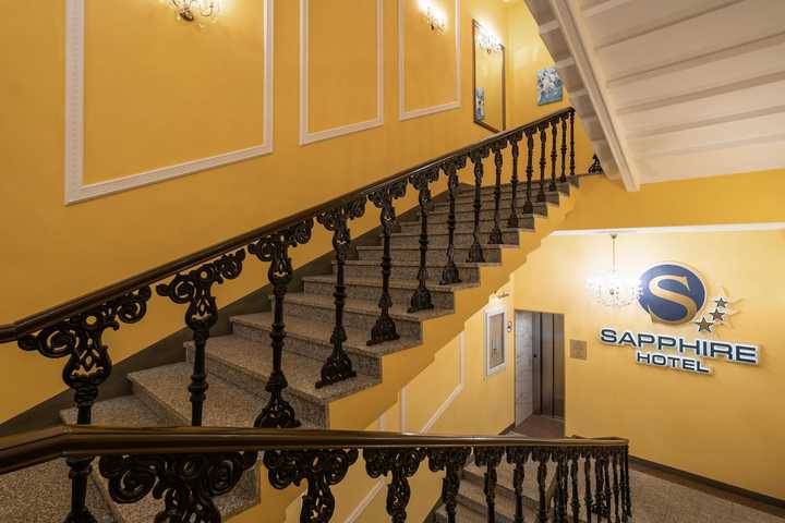 gallery image 15