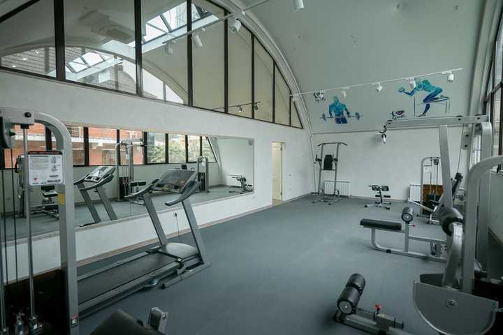 gallery image 0