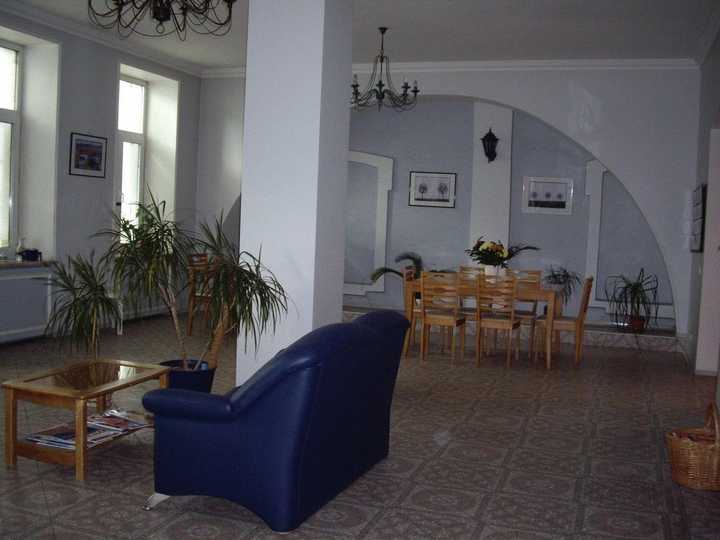 gallery image 11