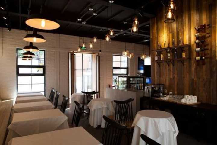 gallery image 0