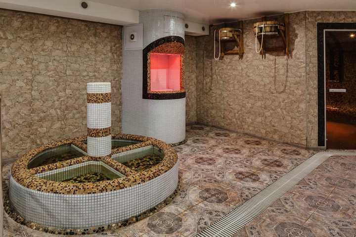 gallery image 11