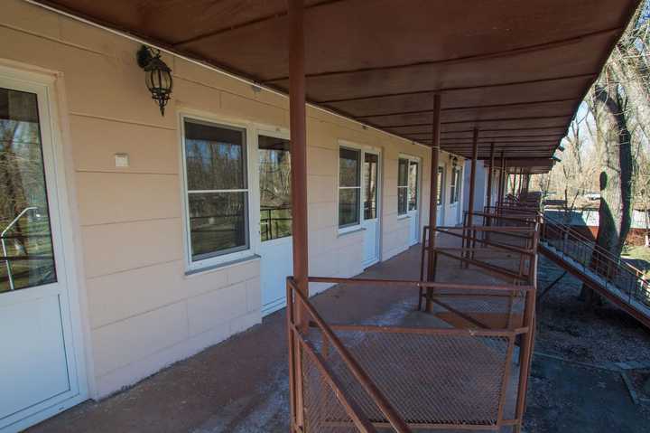 gallery image 16
