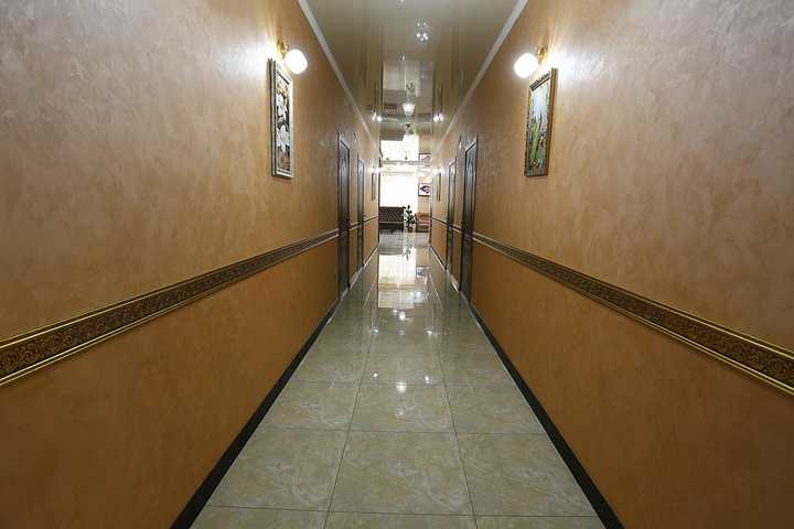 gallery image 0