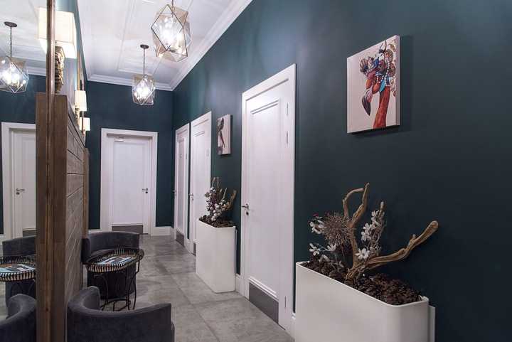 gallery image 0