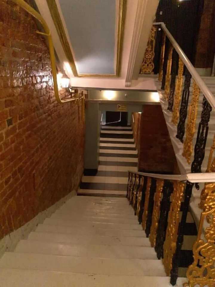 gallery image 0